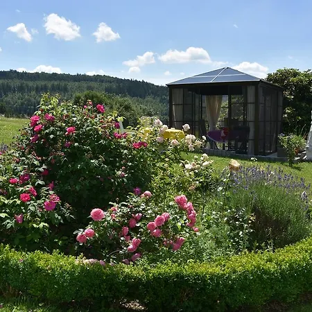 Hildegund Appartement Uschlag